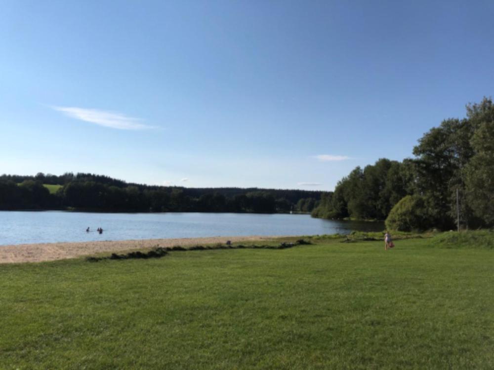Apartmany Eva Frymburk Exteriör bild