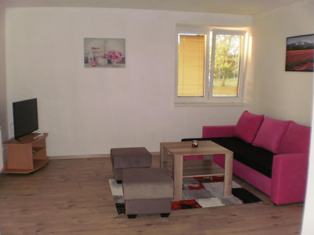 Apartmany Eva Frymburk Exteriör bild