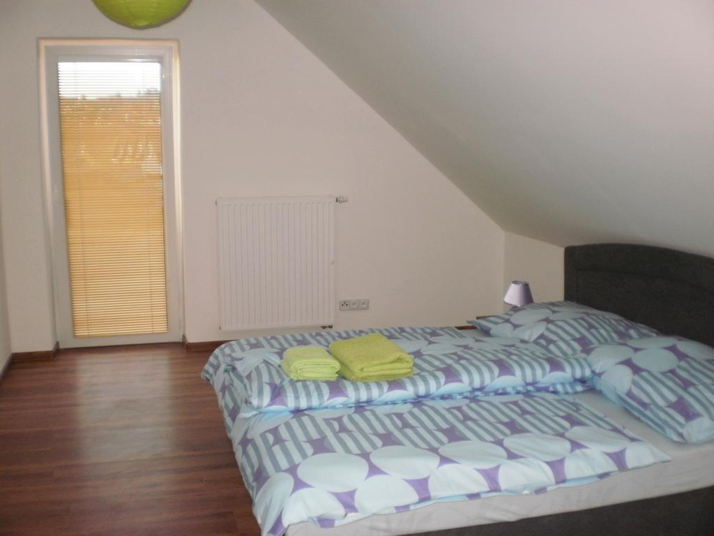 Apartmany Eva Frymburk Exteriör bild