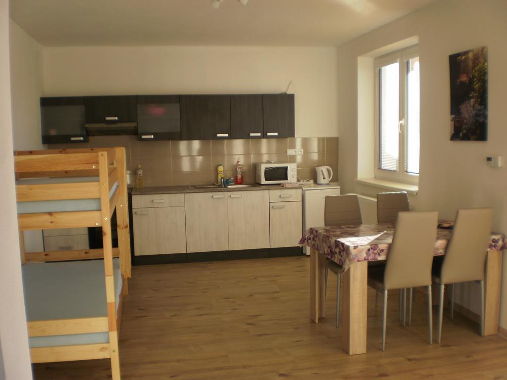 Apartmany Eva Frymburk Exteriör bild